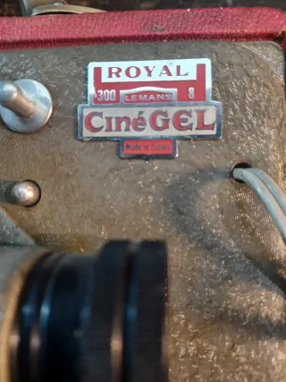 Proyector Cine Royal CineGEL 300 8