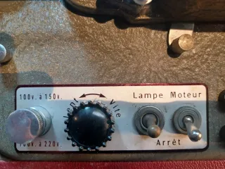 Proyector Cine Royal CineGEL 300 8