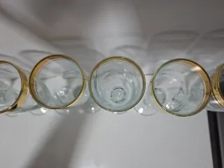 Copas de cristal con filo de oro