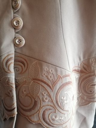 Chaqueta Cheda'm beige talla 48