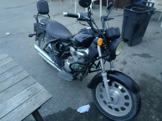 Moto Keeway 125cc Custom 14.000 km