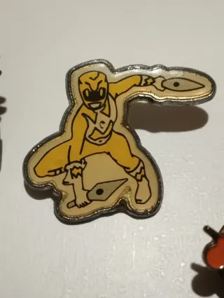 Lote 7 Pins antiguos.