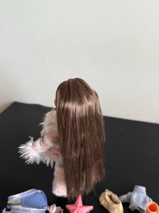 Bratz Yasmin wintertime wonderland 2003