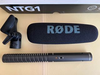 Micrófono RODE NTG1 + iRig Pre 48v + Cable conex.
