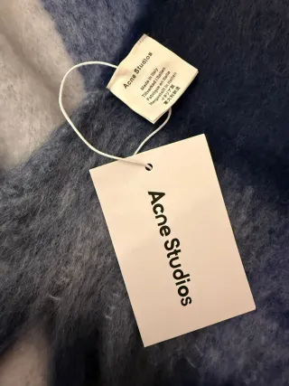 Sciarpa Acne Studios a quadri blu e bianca