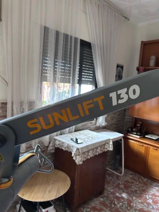 Grúa Eléctrica Sunlift 130 + Arnés | Impecable