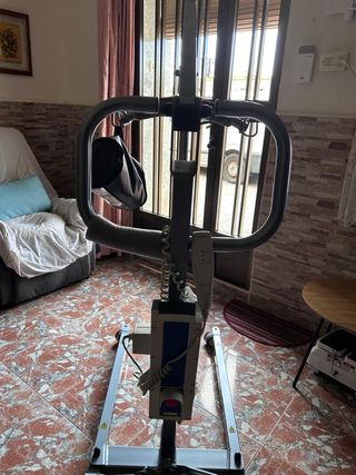 Grúa Eléctrica Sunlift 130 + Arnés | Impecable