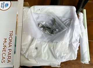 Sedia per bambole in legno