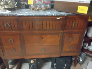 Cassettiera mobile in legno e marmo