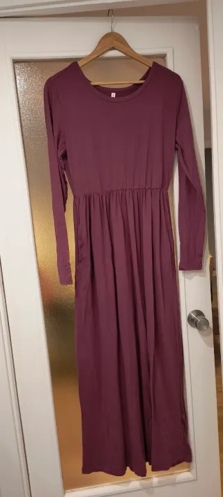 Vestido largo morado talla L