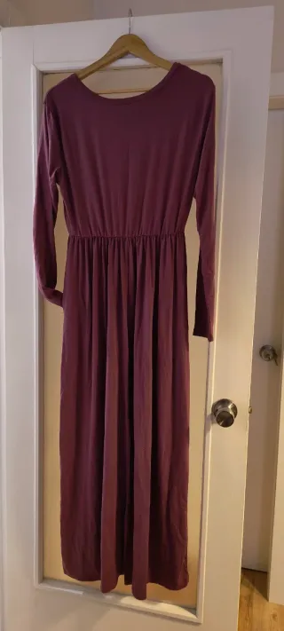 Vestido largo morado talla L
