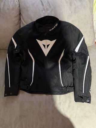Chaqueta Dainese Negra