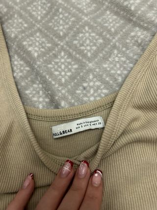 Crop top beige con cordones