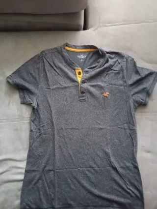 Camiseta Hollister gris manga corta XS