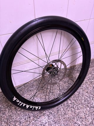 Ruedas de Bici 26” con neumaticos thickslick