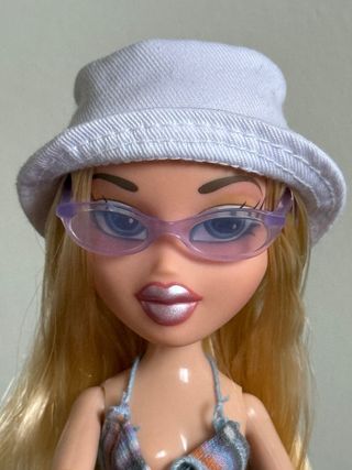 Cloe Bratz Beach Party 2002