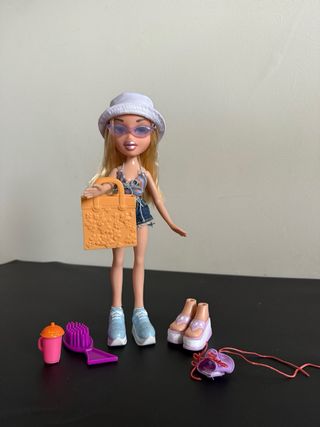 Cloe Bratz Beach Party 2002