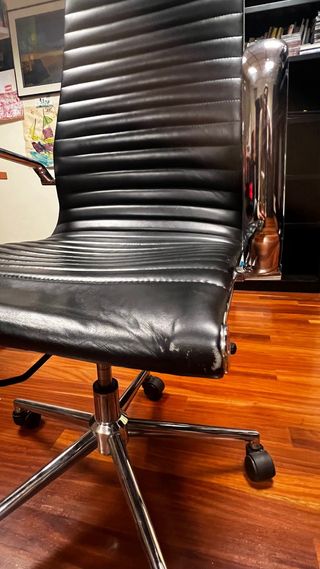 Silla oficina diseño premium negra