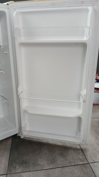 Nevera pequeña