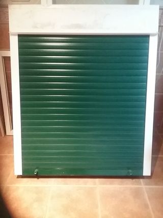 Ventana.climalix y puerta de aluminio con fijo.