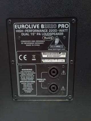 Altavoces Behringer B2520 Pro 2200w
