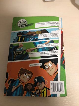 Los Futbolísimos 1: El misterio de los árbitros...