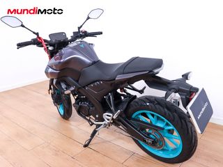 YAMAHA MT 125