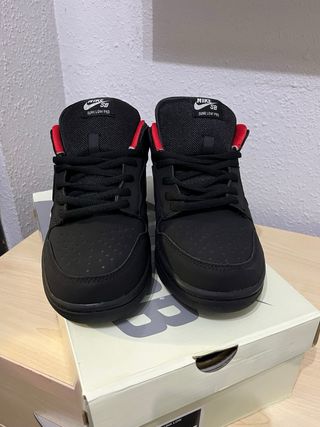 Nike SB Dunk Low Supreme 94 Negro