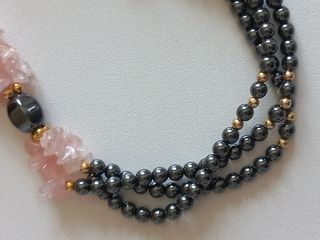 Collana Brev Vintage pietre dure grigie e rosa