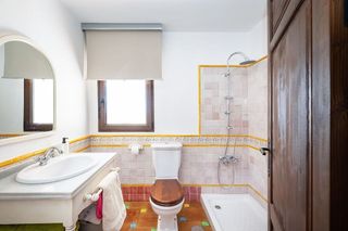 Chalet en venta en Zubia (La)