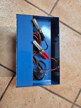 Cargador Baterías Ferr 9 Amp