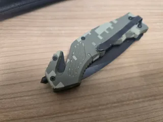 Coltello ATK ACU Mimetico