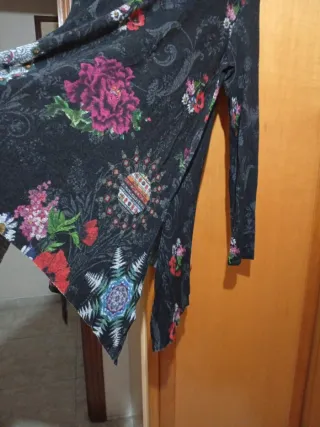 Blusa estampada floral talla única
