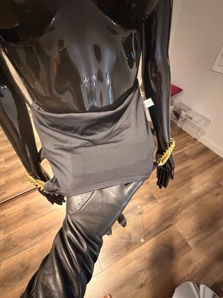 Bañador Moschino Negro con Cadena Dorada