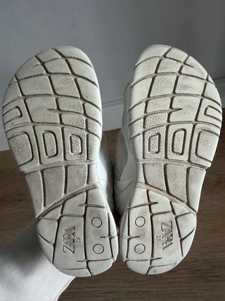 Zapatillas deportivas Zara niñ@s blancas