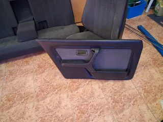 Asientos delanteros traseros con reposa cabezasE30