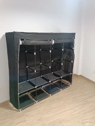 Armario de tela negro y gris