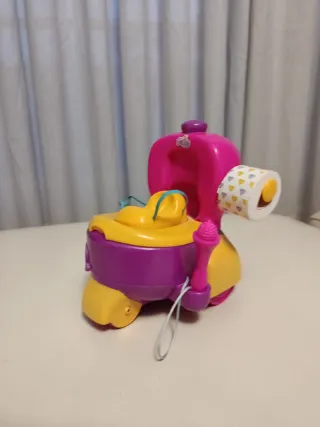 Muñecos Bellies y Potty Car