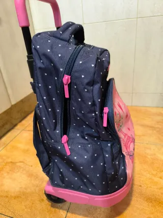 Mochila escolar con ruedas y diseño París