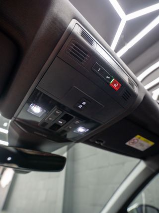 VOLKSWAGEN T-Roc R 2.0 TSI 221kW 300CV 4Motion DSG