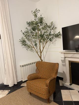 Sillón auxiliar vintage tela y madera