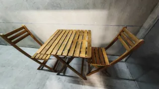 Mesa y 2 Sillas Plegables Jardín Madera