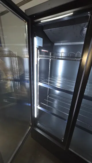 Nevera industrial puerta de cristal