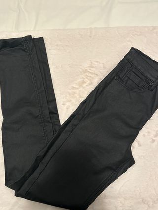 Pantalón Stradivarius Negro Talla XS
