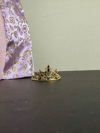 Abito Barbie Rapunzel 2002 e corona