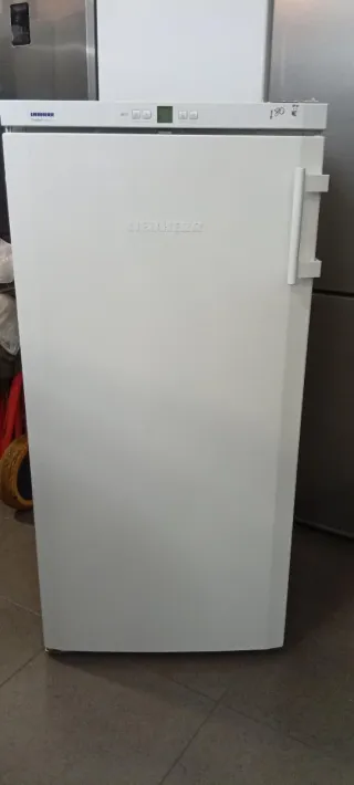 Congelador Vertical Liebherr No Frost