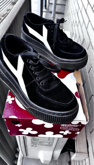 Zapatos plataforma negros talla 37