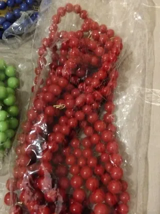 Collane con perline colorate