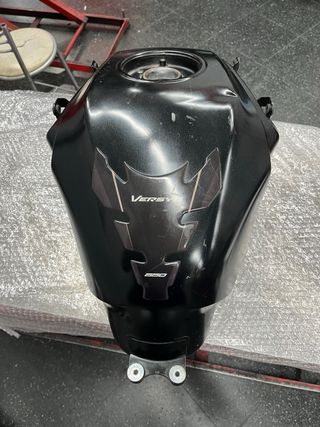 Depósito Gasolina Kawasaki Versys 650