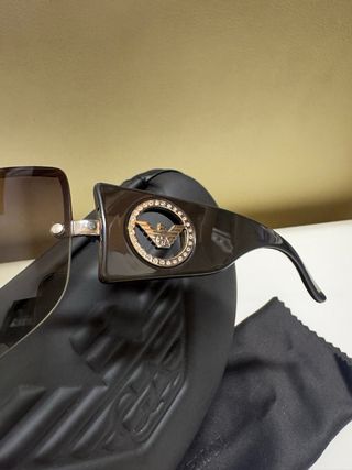 Lote Gafas de Sol Emporio Armani y Hugo Boss